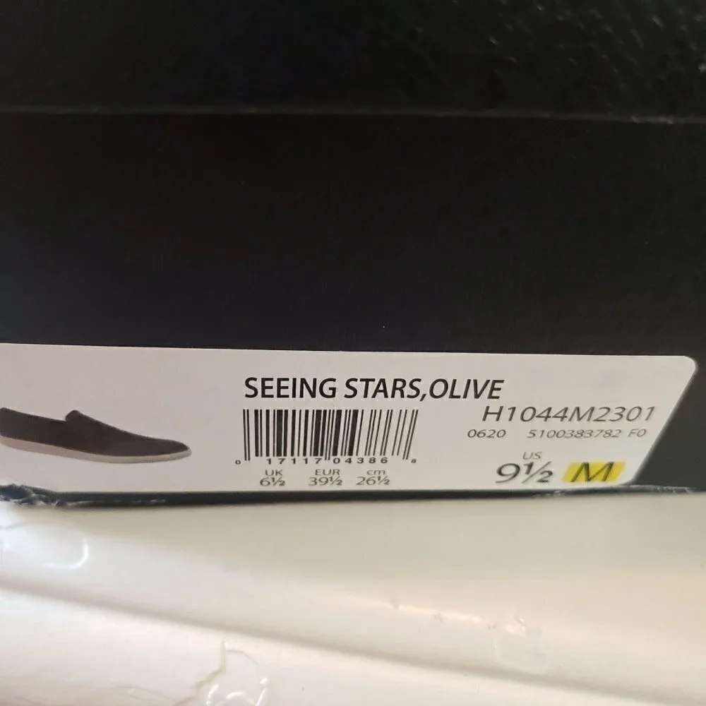 Dr. Scholl's seeing stars olive size 9.5